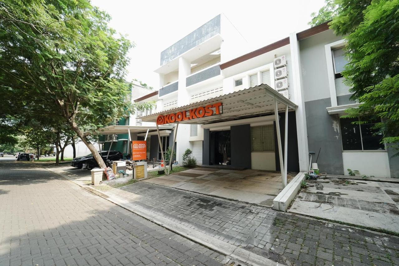 Koolkost Near Universitas Prasetiya Mulya Pagedangan Buitenkant foto